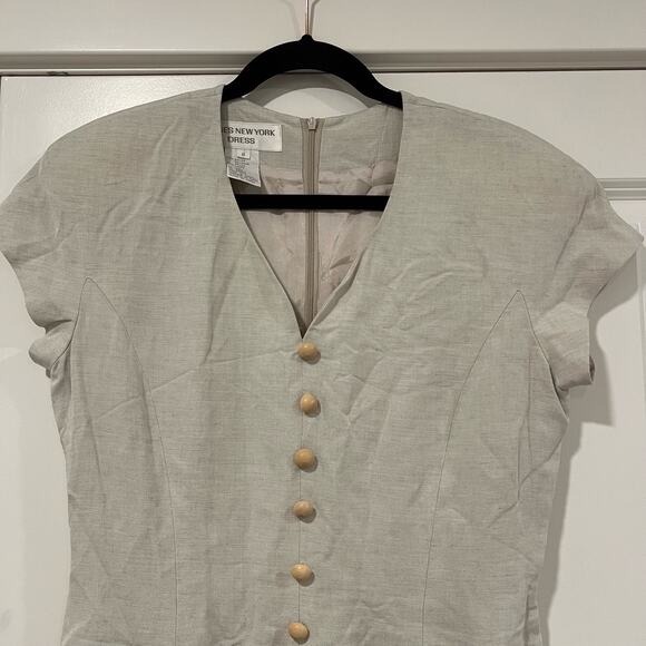 Vintage Women's Jones New York Tan Linen Sheath Dress Button Detail Size 8 - Picture 2 of 7
